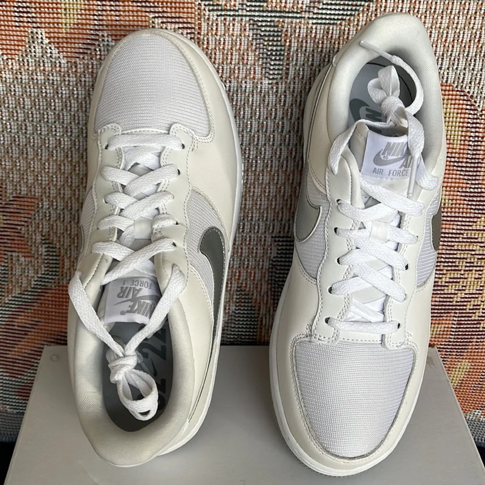 NIKE WMNS AIR FORCE 1 UNITY DQ6029 102 
WHITE/WOLF GREY-PURE PLATINUM PLATFORMS - Picture 13 of 16